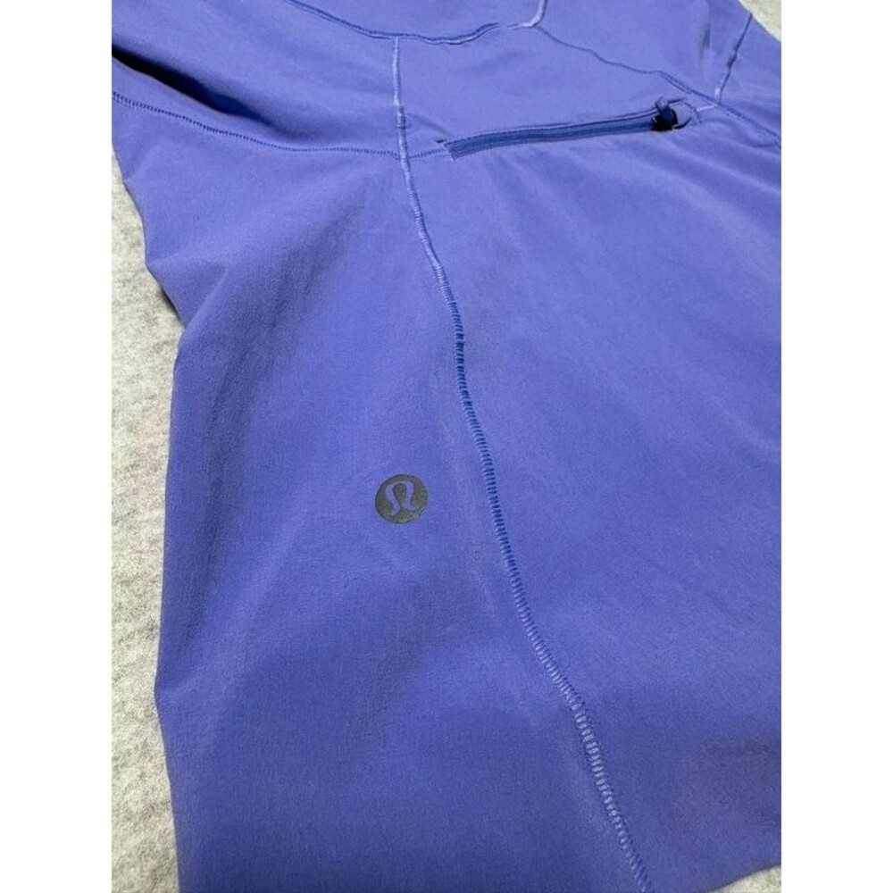Lululemon women’s purple hooded define jacket (Size 4) - Picture 8 of 8